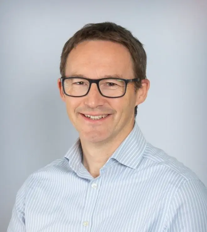 Andrew Buchanan headshot