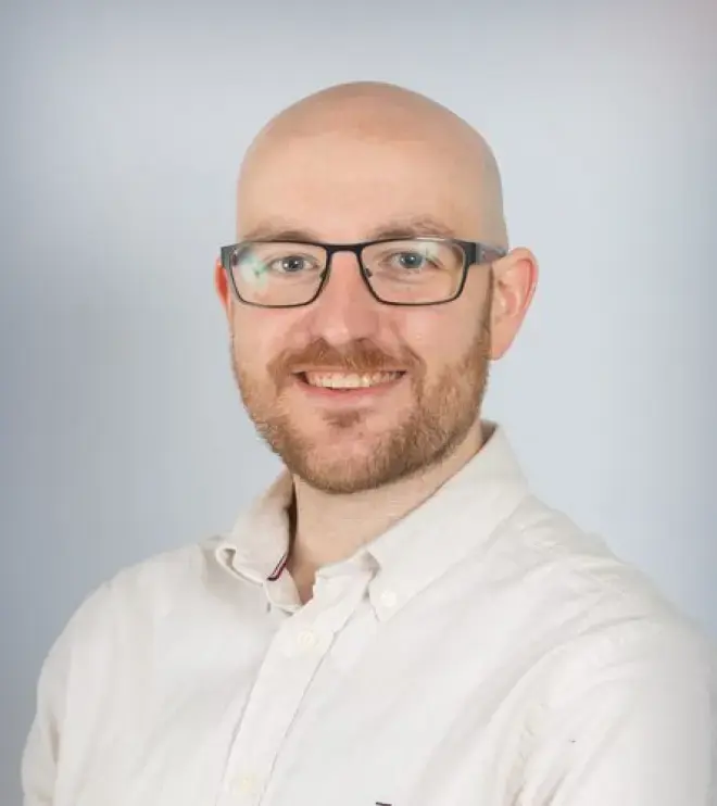 Andrew Skelton headshot